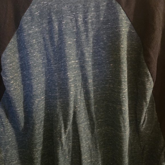 Old Navy Heather Blue and‎ Black Long Sleeve Tee - Picture 4 of 4
